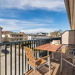 公寓 Westside Arthotel 223